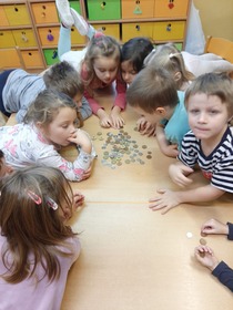 2022 MŠ - Nakupování za vydělané penízky